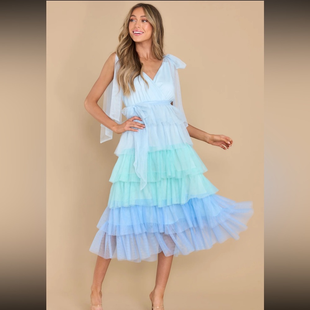 Aura dress